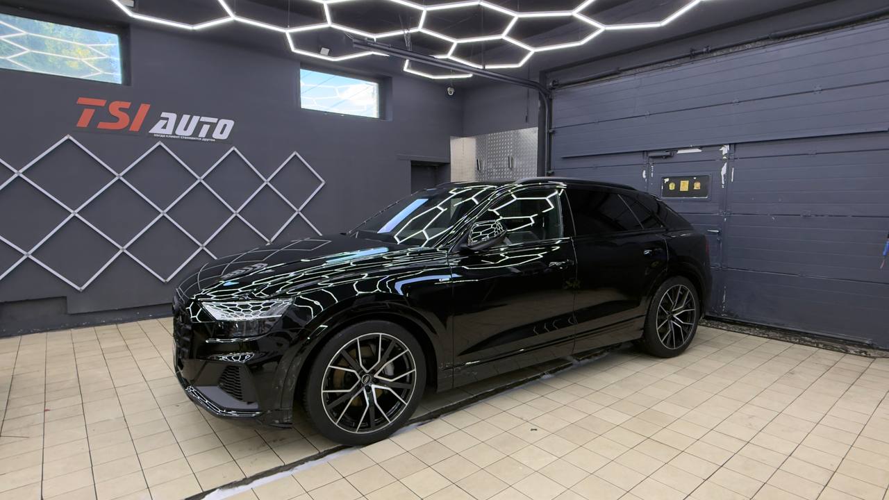 Шумоизоляция Audi Q8 в пакете Элит в Архангельске