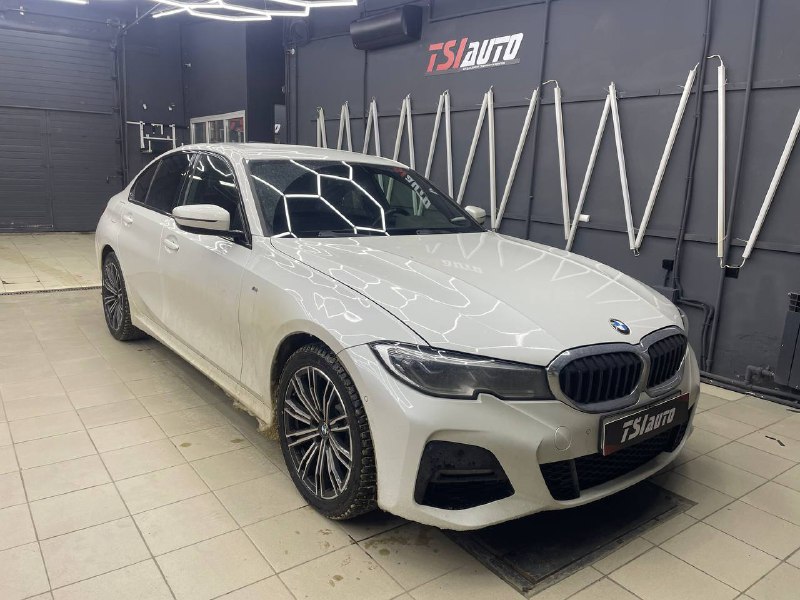 Химчистка салона BMW 3 фото и цены