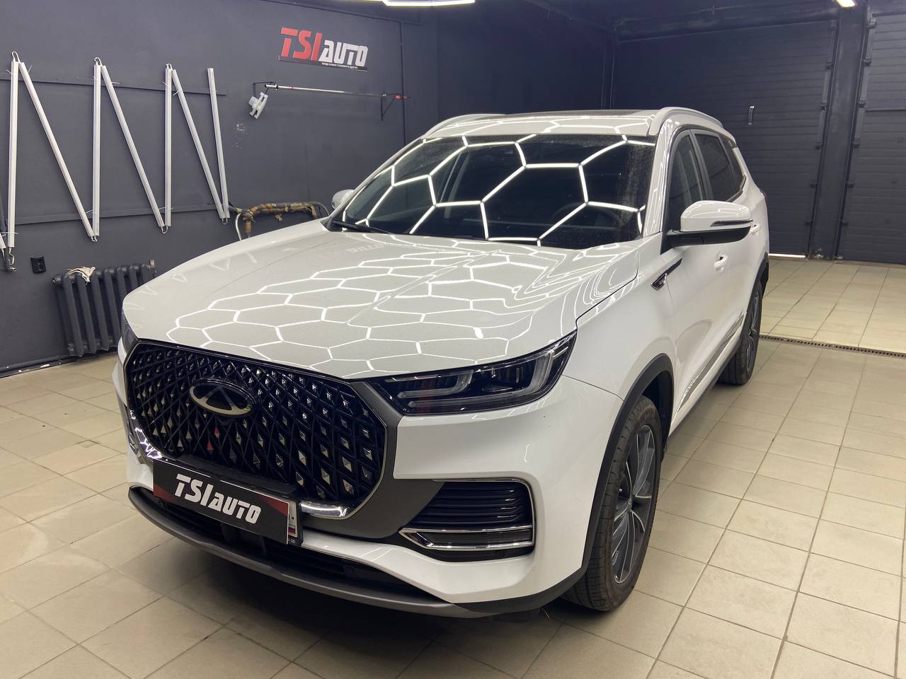 Шумоизоляция Chery Tiggo 8 Pro Max в пакете Комфорт в Архангельске