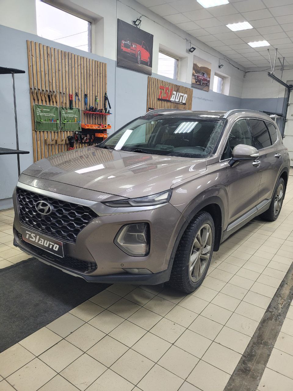 Шумоизоляция Hyundai Santa Fe в Архангельске - пакет Элит