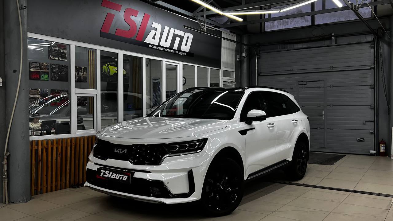 Kia Sorento оклейка бронепленкой в Архангельске