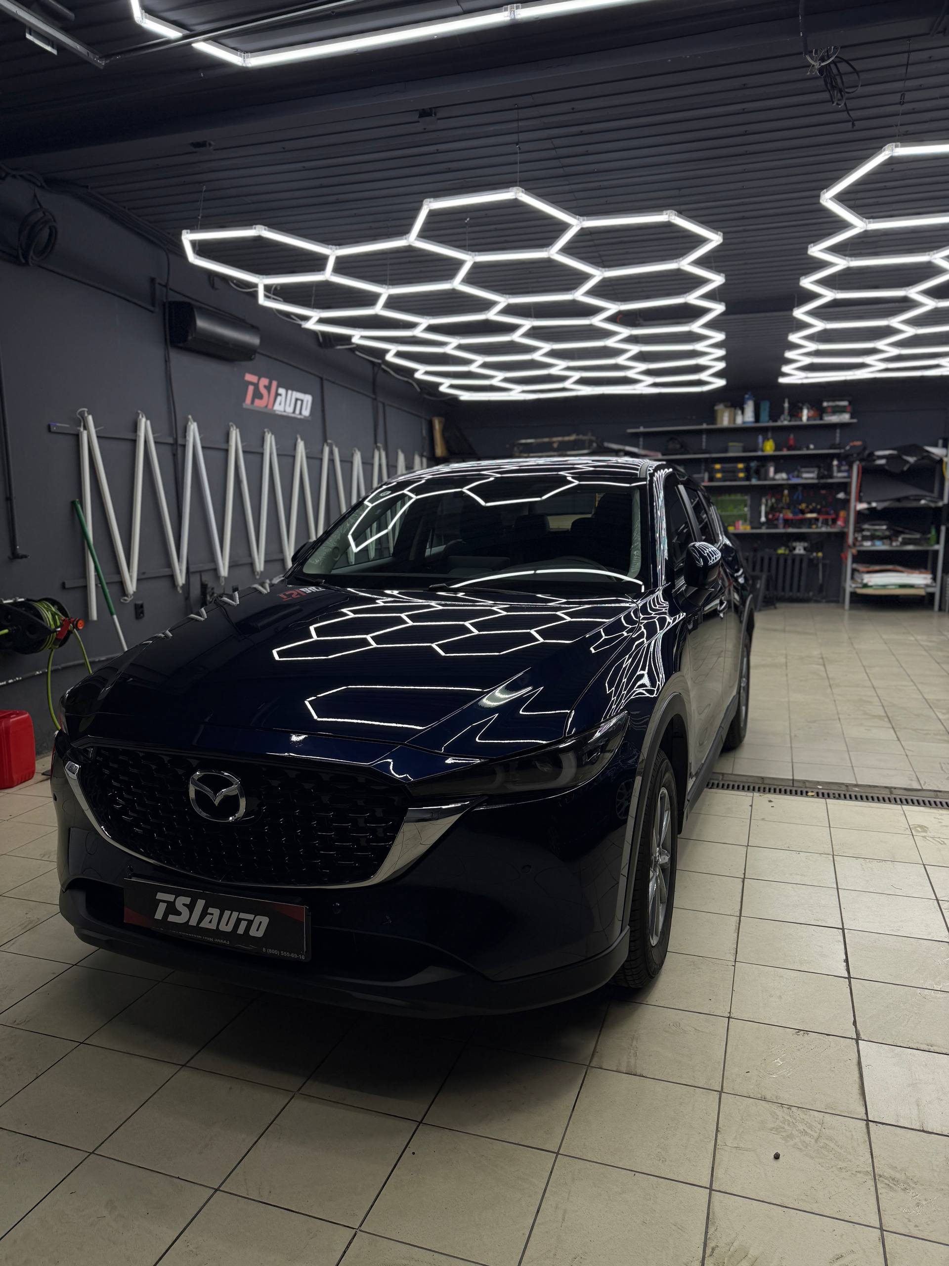 Полная оклейка пленкой Mazda CX-5 в Архангельске