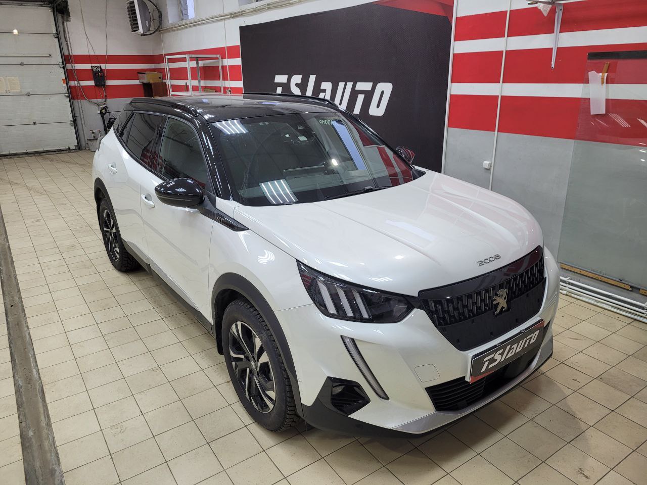 Шумоизоляция Peugeot 2008 в Архангельске