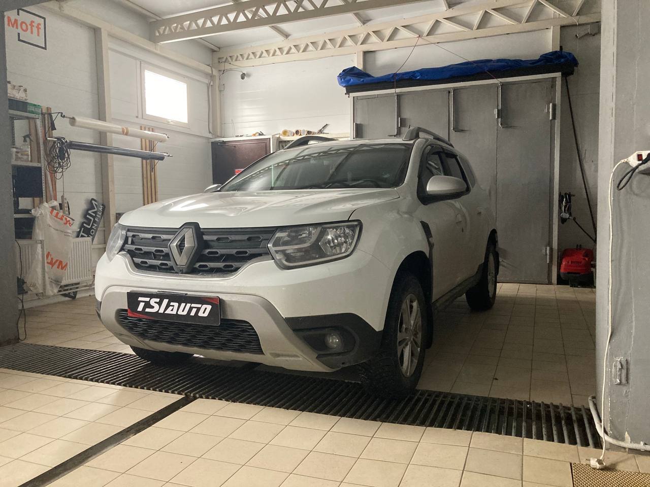 Шумоизоляция колесных арок Renault Duster за 1 день фото и цены