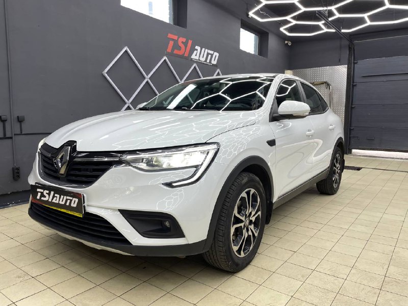 Установка контурной подсветки Renault Arkana в Архангельске
