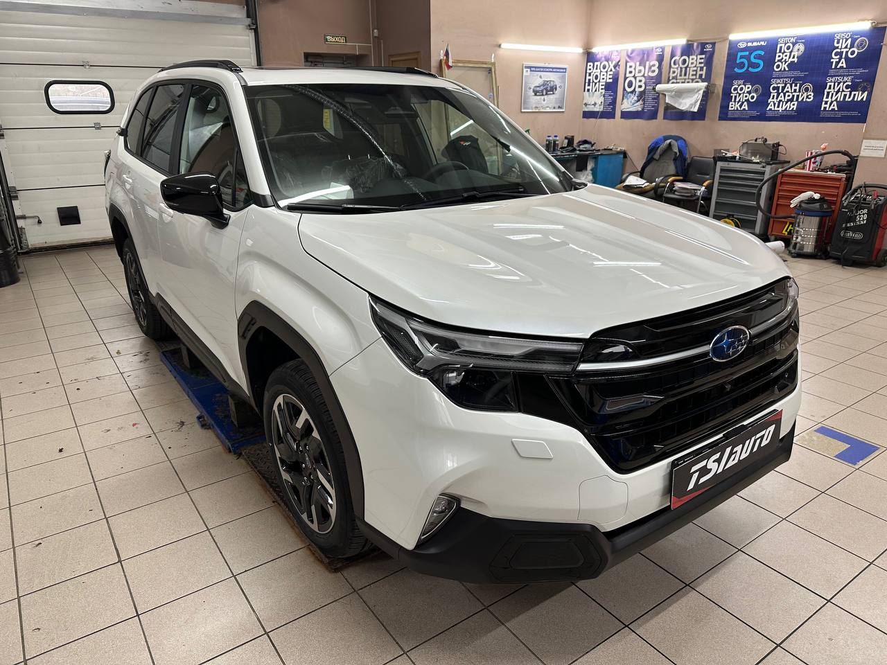 Шумоизоляция Subaru Forester 6 в Архангельске