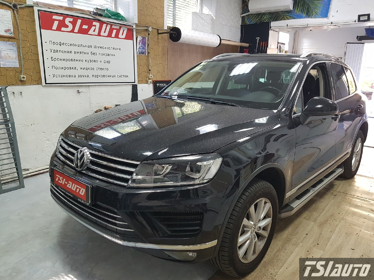 Правильная шумоизоляция Volkswagen Touareg 2 NF в Архангельске 