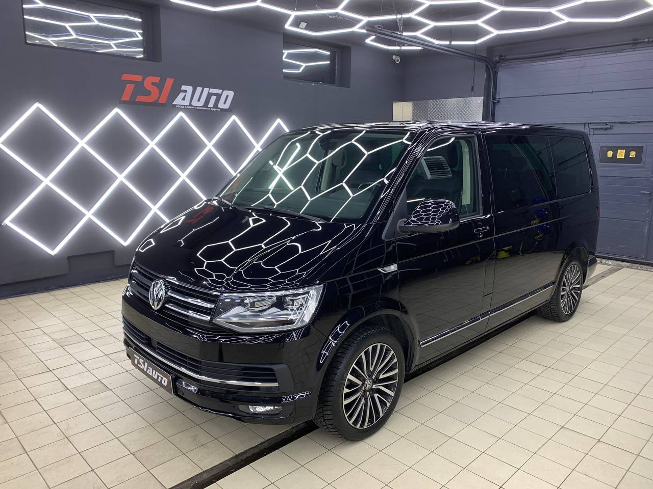 Установка усилителя и акустики Volkswagen Multivan в Архангельске