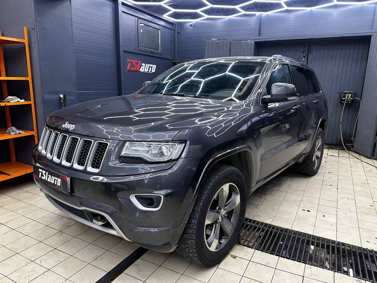 Полная шумоизоляция Jeep Cherokee в Архангельске