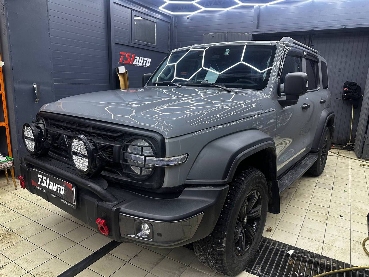 Полная шумоизоляция Танк 300 в Архангельске