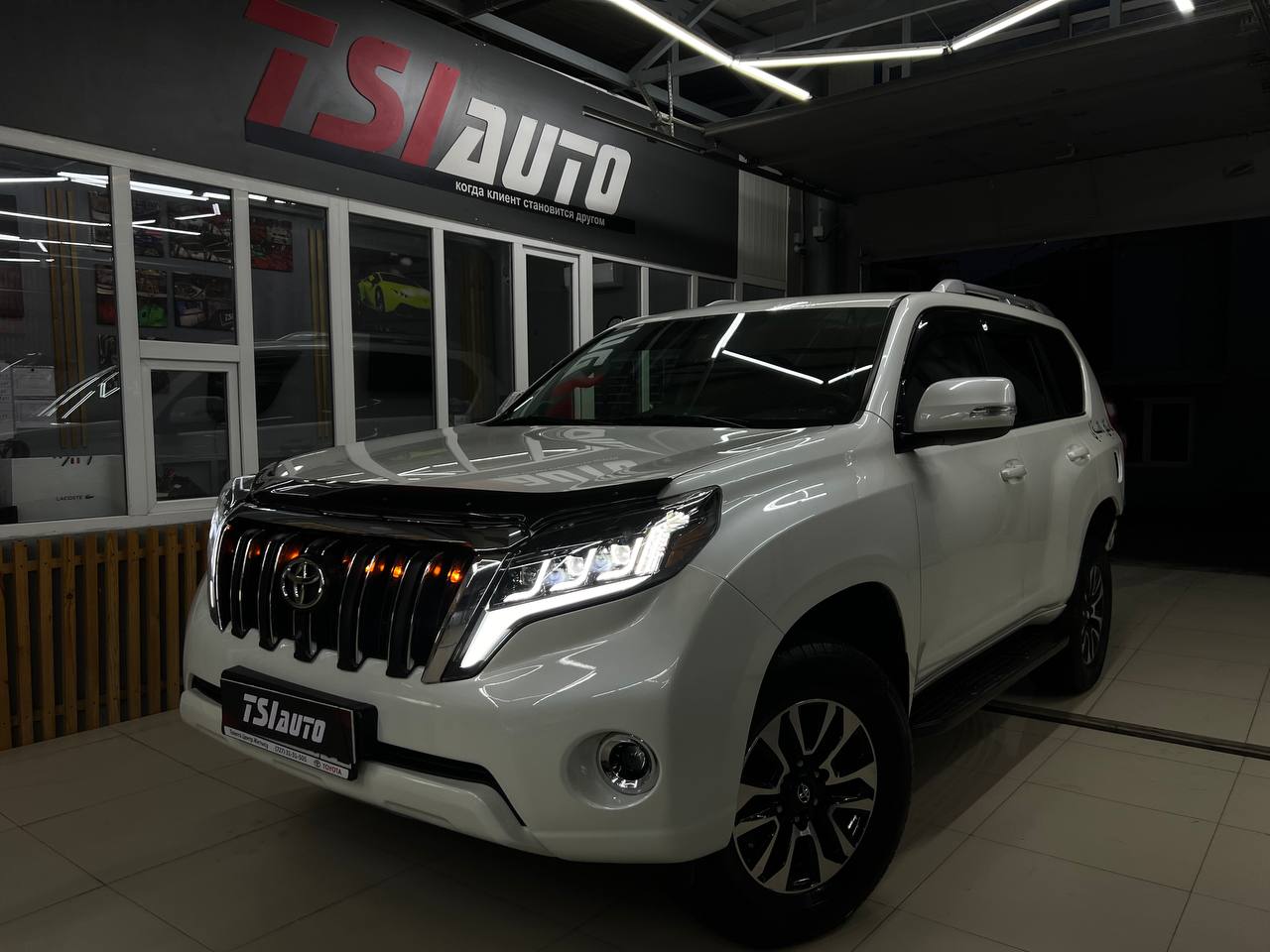Полная шумоизоляция Toyota Land Cruiser Prado 150 в Архангельске