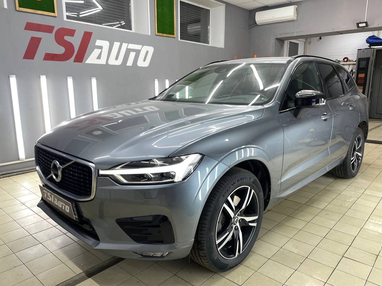 Volvo XC60 шумоизоляция арок в Архангельске